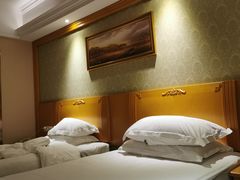 -维也纳酒店(桂林万福广场店)