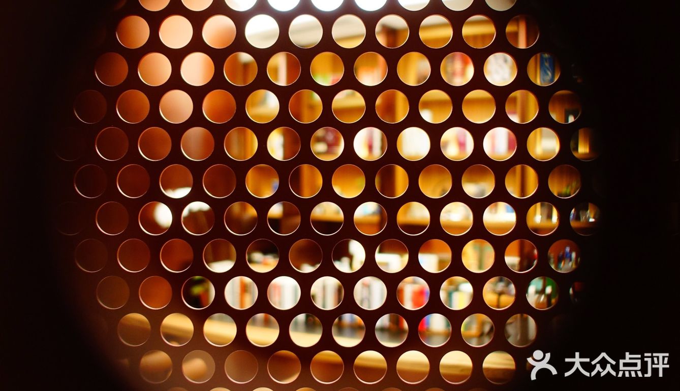 #又一新商圈里的新网红书店#