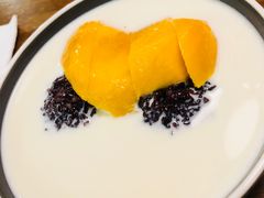 芒果白雪黑糯甜甜-三花奶奶的甜品(百联嘉定购物中心店)