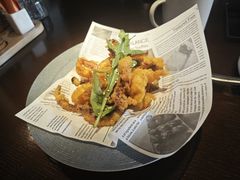 -卡普里披萨·牛扒·下午茶