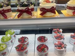 -花花卷卷·鲜食蛋糕(静安久光百货店)
