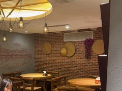-万记麻辣烫国展总店