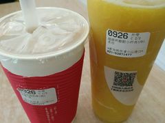 -85度C(生甜甜圈研究工坊·上海局门店)