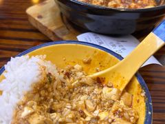 -山城欢现炒食堂(上海城店)