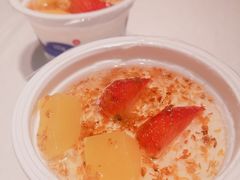 -江城小馆陕南妈妈菜·全球旅行餐厅(钟楼店)