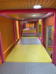 -宝贝渡口儿童游乐园(华南安盛店)