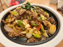 -悟空山宿陨石私汤温泉酒店(神舟大道地铁站店)