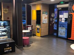 -麦当劳(外高桥DT店)