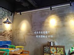 -小小河边鱼(天润城店)
