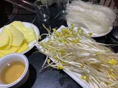 -符缸酸菜鸡(华阳店)