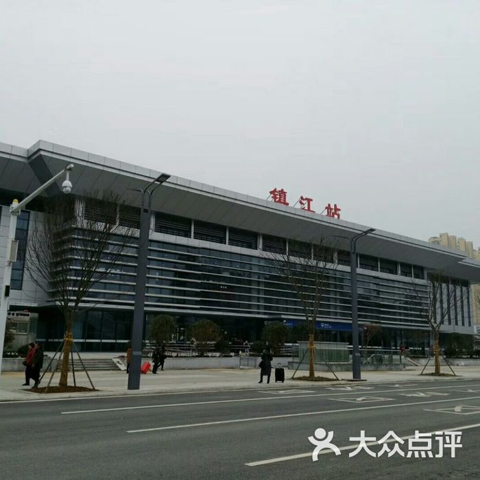 镇江火车站南北广场图片
