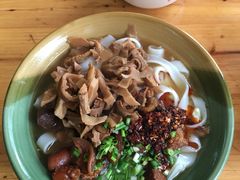 牛肉猪脚米粉-卢家粉馆(黔鑫隆超市店)