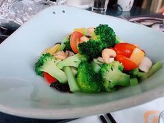 坚果时蔬-野蔓果·山野菜(西湖景区·龙井茶田店)