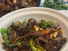 红烧鱼乔-董厨煨汤馆(车站路店)