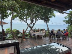 -美人鱼悬崖海景餐厅(鹿嘴山庄店)