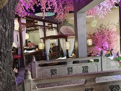 -韵秋荷(宝山龙湖天街店)