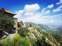 -鸡鸣山旅游风景区
