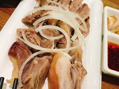 -清真·玛丽亚新疆菜主题餐厅(浙江中路店)