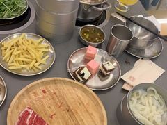 -晓沸牛肉海鲜小火锅(白湖亭万达广场店)