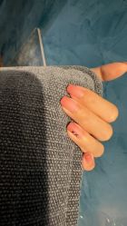 -悦指间美甲美睫