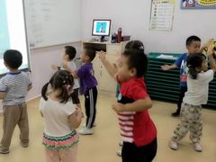 -瑞思少儿中心·少儿英语素养启蒙(回龙观校区)