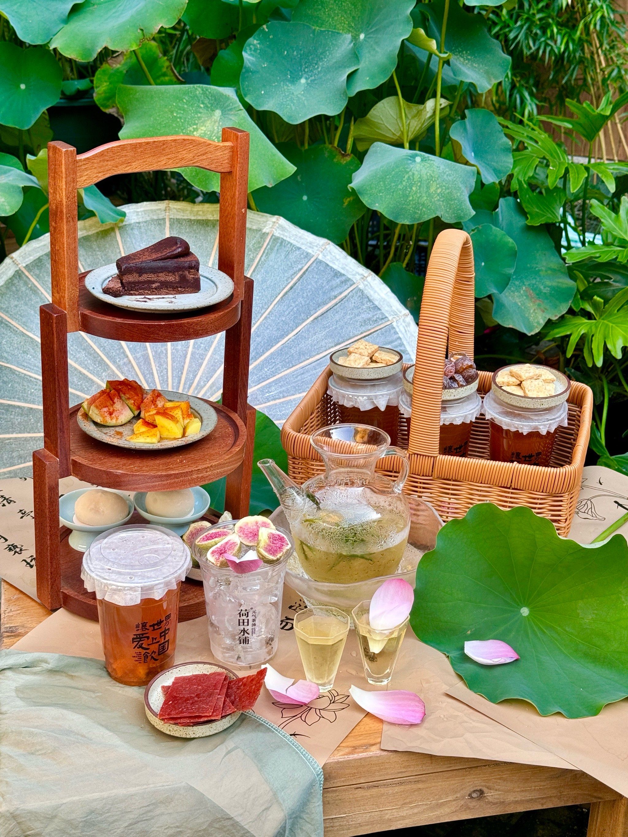 在成都!荷花主题下午茶!