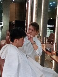 -意廊 Hair Salon
