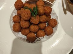 老北京干炸丸子-北平盛世·新京菜·北京烤鸭(劲松·双井店)