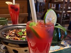 -云海肴·汽锅鸡·云南菜(天山百盛优客店)