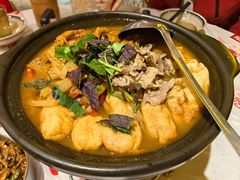 -老表记广西宵夜螺蛳鸭脚煲(东盟店)