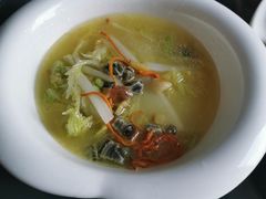 -忘忧草融合私房菜(红鼎国际店)