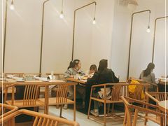 大堂-湯系·煲汤手艺人(东二环泰禾广场店)