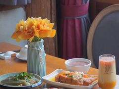 -隔壁老王·家常云南菜(花巷店)