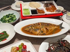 -艳阳天·非遗楚菜(武汉客厅店)