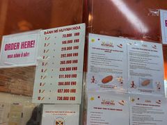 -Bánh Mì Huynh Hoa