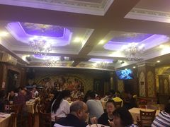 等位区-维吾尔餐厅(宜山路店)