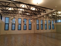 -无界瑜伽普拉提