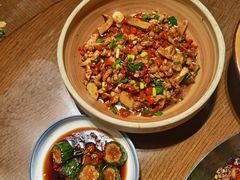 -富正毅三下锅·湘西韵味(天门山索道店)