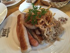 -皇冠自酿啤酒坊(中国红街5号楼店)