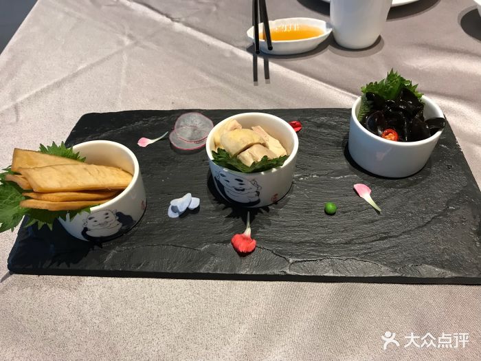 天伦里餐厅-冷菜三拼-菜-冷菜三拼图片-杭州美食-大众点评网