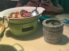 -佬麻雀·新湘菜(东方宝泰店)