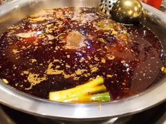 -肖肖酸萝卜鱼火锅(总店)