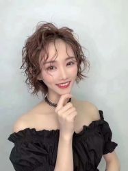 -时尚殿堂hair salon