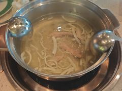 -润园四季椰子鸡火锅(海上世界店)