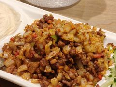 -耶里夏丽·新疆菜·28年喀什老馆(田林东路店)
