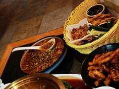 -鲁菜根·泰安菜(万达店)