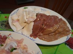 -华哥新鲜猪精品美食