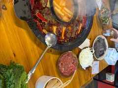 -黄潇洒老火锅(九眼桥宏济巷店)