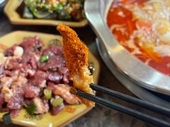 -黄利砖万峰林布依特色酸笋牛肉馆