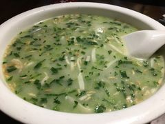 咸肉菜泡饭-金枝玉叶上海人家食府(三里河店)